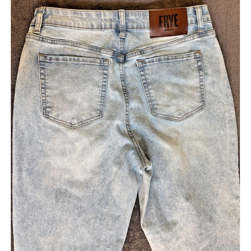 Frye Jeans Women 6/28 Light Stonewash Blue Straight Leg Western Cowgirl Casual - Picture 5 of 16